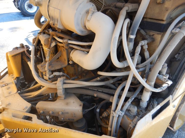 image for item GI9471 2007 Caterpillar CB434D double drum vibratory roller