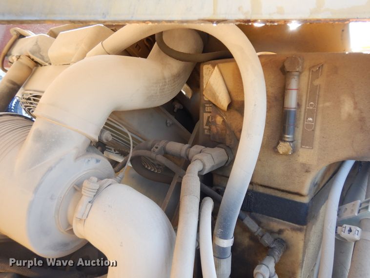 image for item GI9471 2007 Caterpillar CB434D double drum vibratory roller