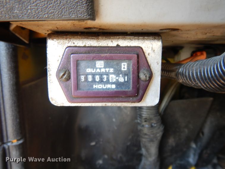 image for item GI9474 1998 Freightliner FL70 asphalt truck