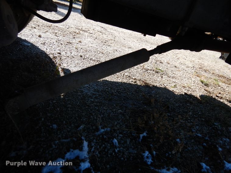 image for item GI9474 1998 Freightliner FL70 asphalt truck