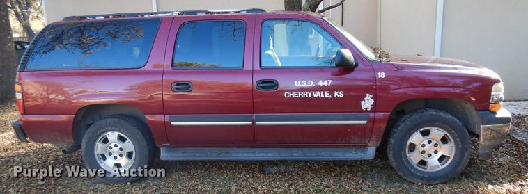 image for item GI9475 2005 Chevrolet Suburban 1500 SUV