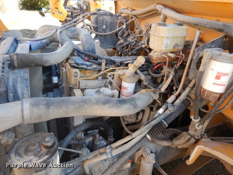 image for item GI9476 2005 Thomas school bus