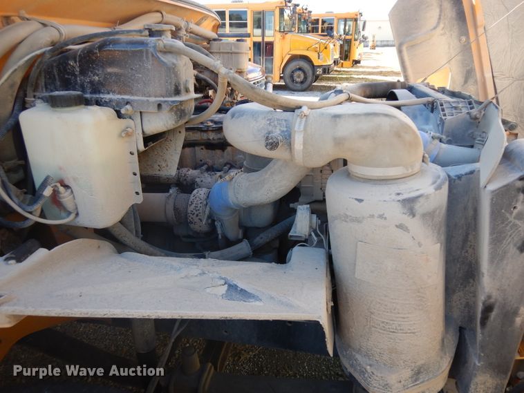 image for item GI9476 2005 Thomas school bus