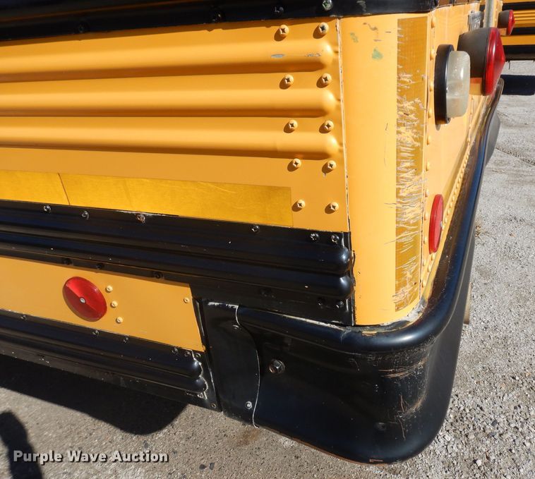 image for item GI9476 2005 Thomas school bus