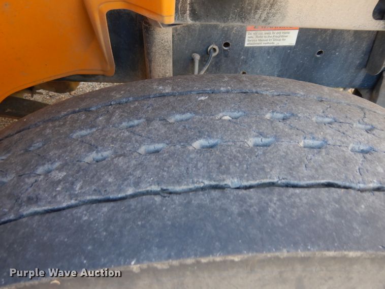 image for item GI9476 2005 Thomas school bus