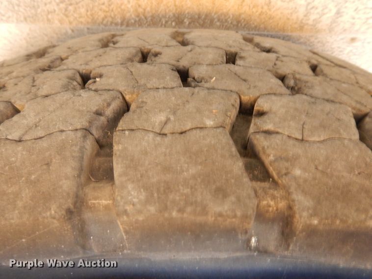 image for item GI9476 2005 Thomas school bus