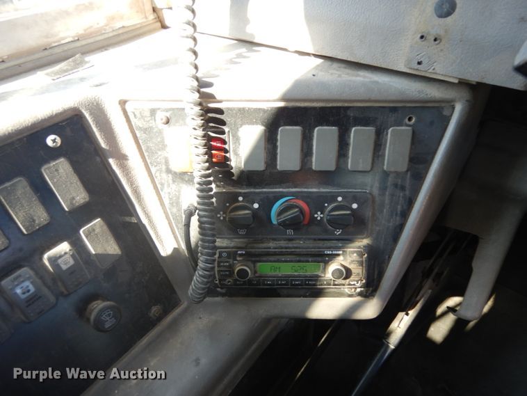 image for item GI9477 2006 Thomas school bus