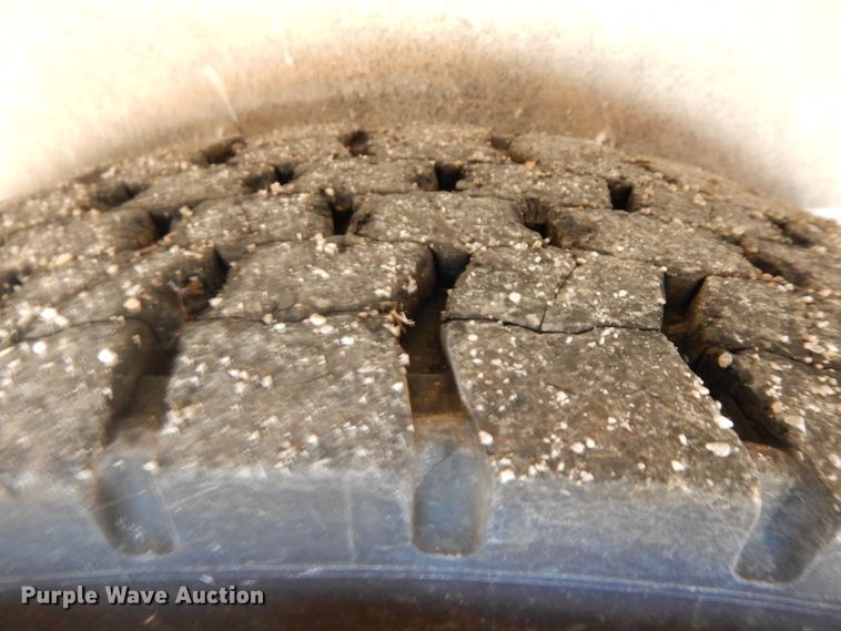 image for item GI9477 2006 Thomas school bus