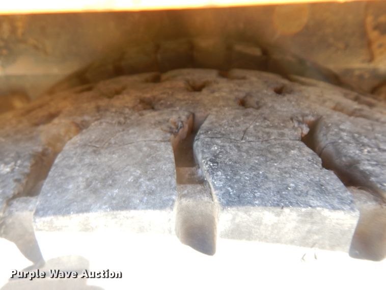 image for item GI9477 2006 Thomas school bus