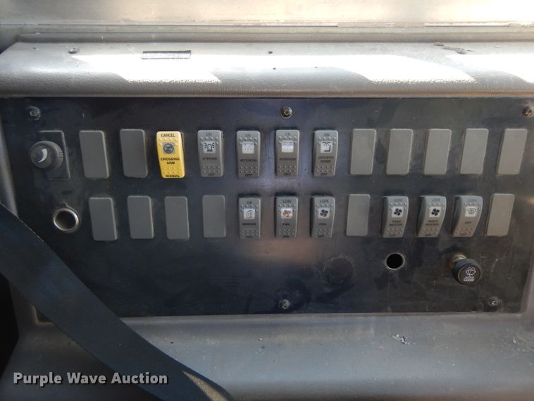 image for item GI9478 2006 Thomas school bus