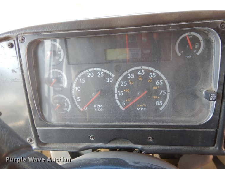 image for item GI9478 2006 Thomas school bus