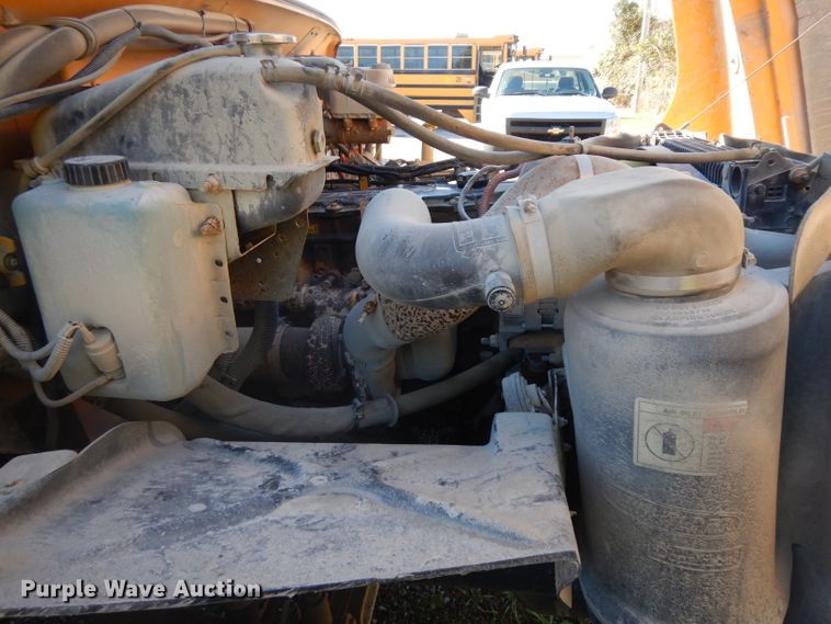 image for item GI9478 2006 Thomas school bus