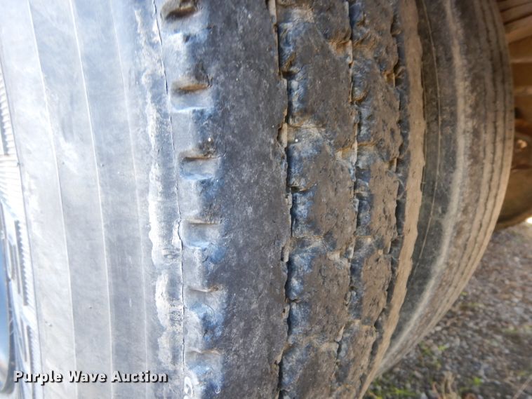 image for item GI9478 2006 Thomas school bus