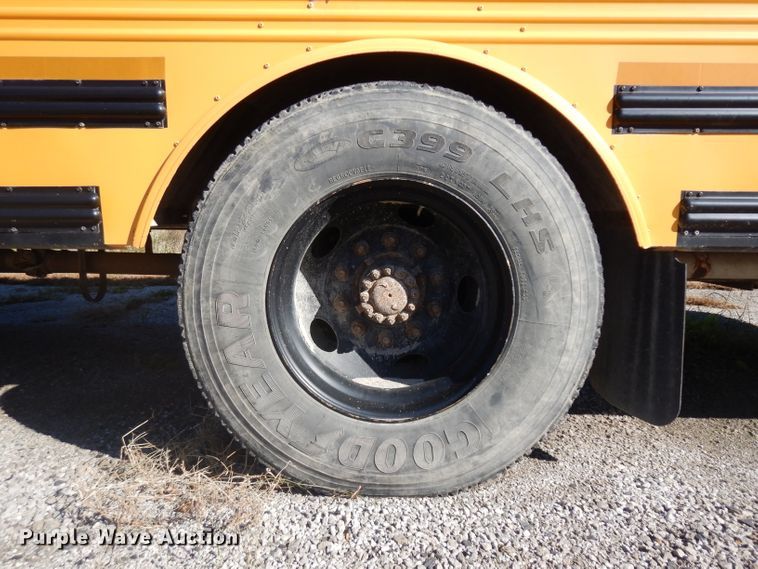 image for item GI9478 2006 Thomas school bus