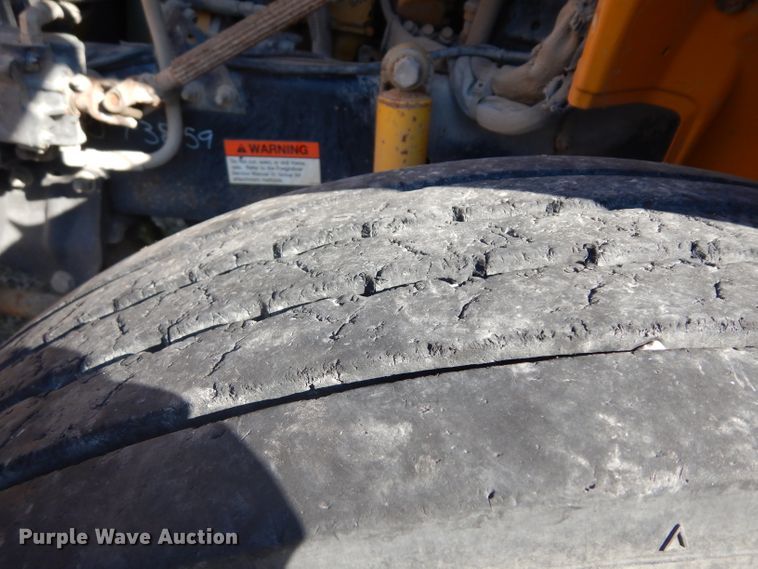 image for item GI9478 2006 Thomas school bus