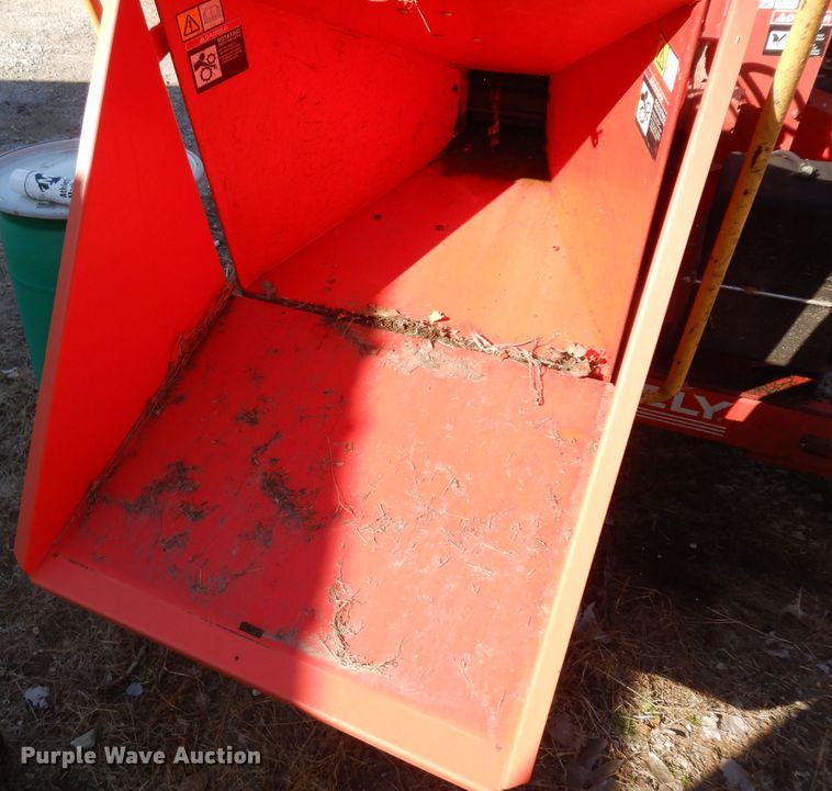 image for item GJ9020 Gravely Pro Chip 350 wood chipper