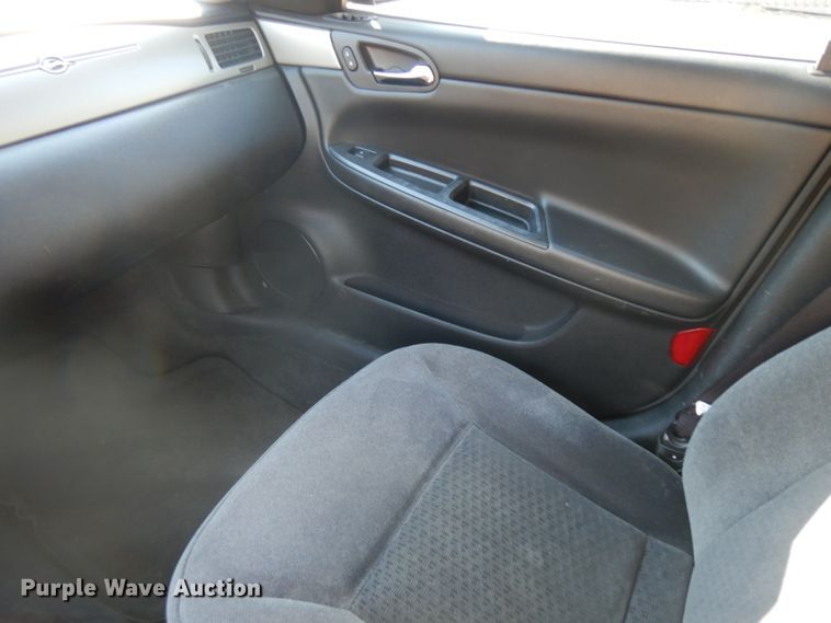 image for item GJ9021 2009 Chevrolet Impala Police Cruiser