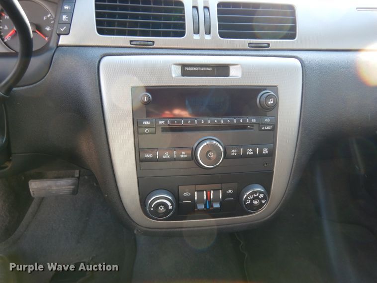 image for item GJ9021 2009 Chevrolet Impala Police Cruiser