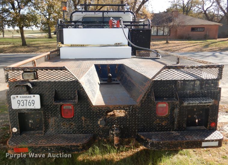 image for item GJ9022 1991 International 4700 flatbed truck