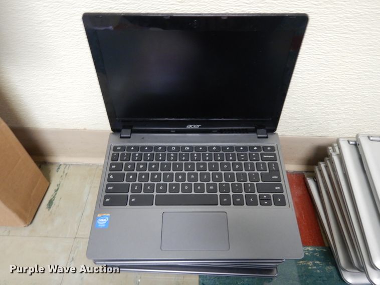 image for item GJ9032 (16) laptops