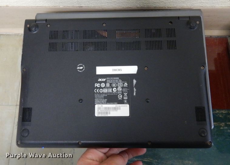 image for item GJ9032 (16) laptops
