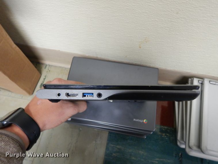 image for item GJ9032 (16) laptops