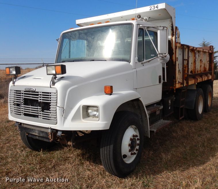 image for item GJ9039 2003 Freightliner FL80 dump truck