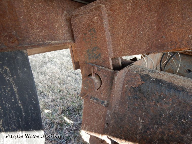 image for item GJ9039 2003 Freightliner FL80 dump truck