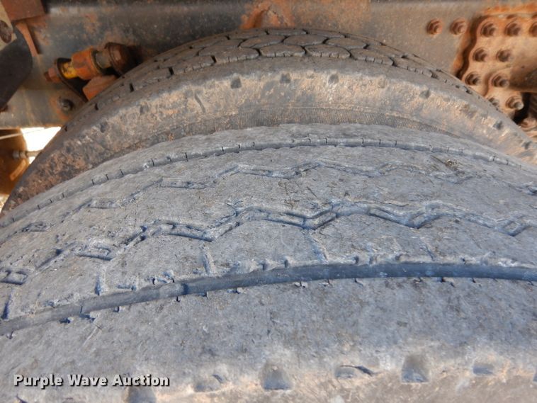 image for item GJ9039 2003 Freightliner FL80 dump truck