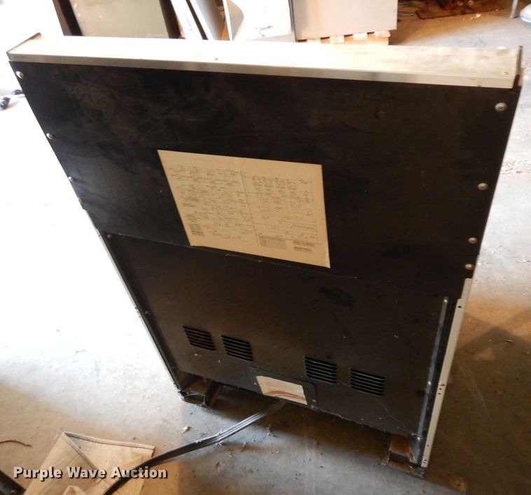 image for item GJ9048 Tappan electric oven