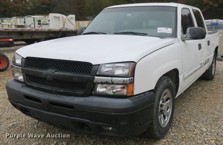 image for item DB10124 2005 Chevrolet Silverado 1500 Crew Cab pickup truck
