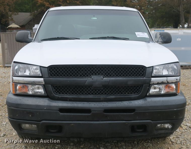 image for item DB10124 2005 Chevrolet Silverado 1500 Crew Cab pickup truck