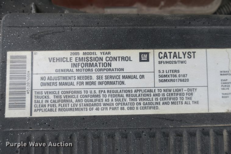 image for item DB10124 2005 Chevrolet Silverado 1500 Crew Cab pickup truck