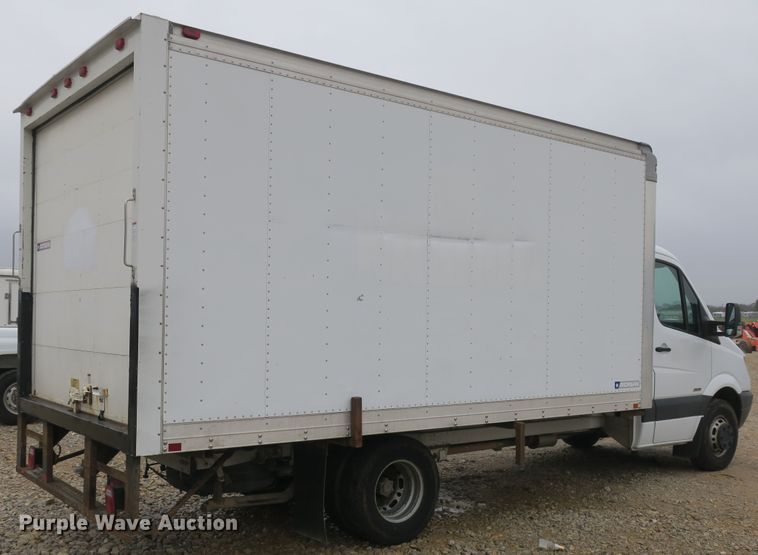 image for item DB10126 2007 Freightliner Sprinter 3500 box truck