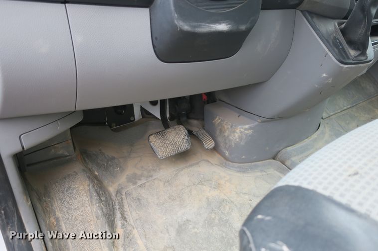 image for item DB10126 2007 Freightliner Sprinter 3500 box truck