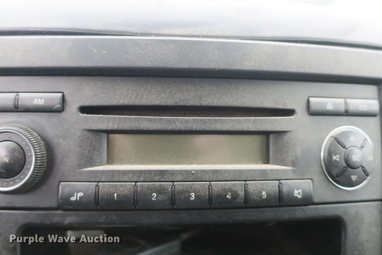 image for item DB10126 2007 Freightliner Sprinter 3500 box truck