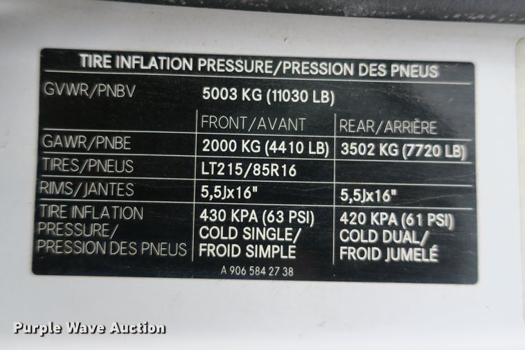 image for item DB10126 2007 Freightliner Sprinter 3500 box truck