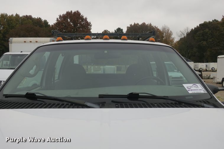 image for item DB10127 2002 Ford F350 Super Duty Crew Cab utility bed pickup truck