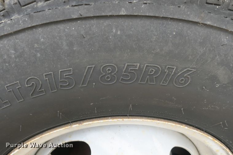 image for item DB10127 2002 Ford F350 Super Duty Crew Cab utility bed pickup truck