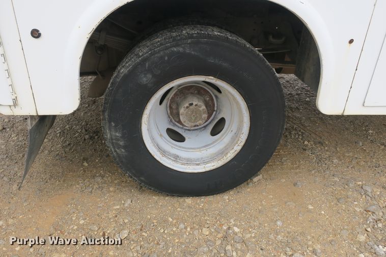 image for item DB10127 2002 Ford F350 Super Duty Crew Cab utility bed pickup truck