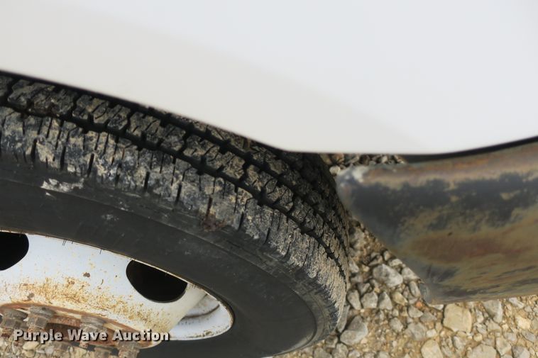 image for item DB10127 2002 Ford F350 Super Duty Crew Cab utility bed pickup truck