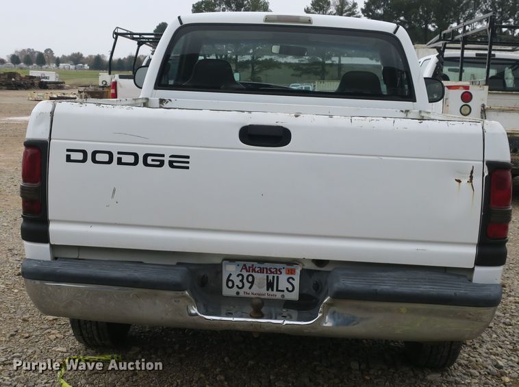image for item DB10128 2000 Dodge Ram 1500 pickup truck