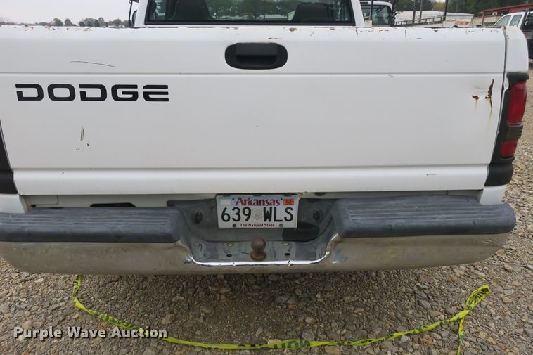image for item DB10128 2000 Dodge Ram 1500 pickup truck
