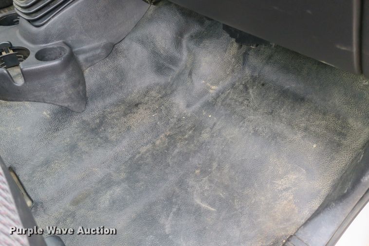 image for item DB10128 2000 Dodge Ram 1500 pickup truck