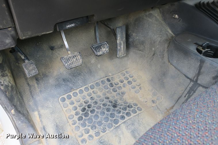 image for item DB10128 2000 Dodge Ram 1500 pickup truck