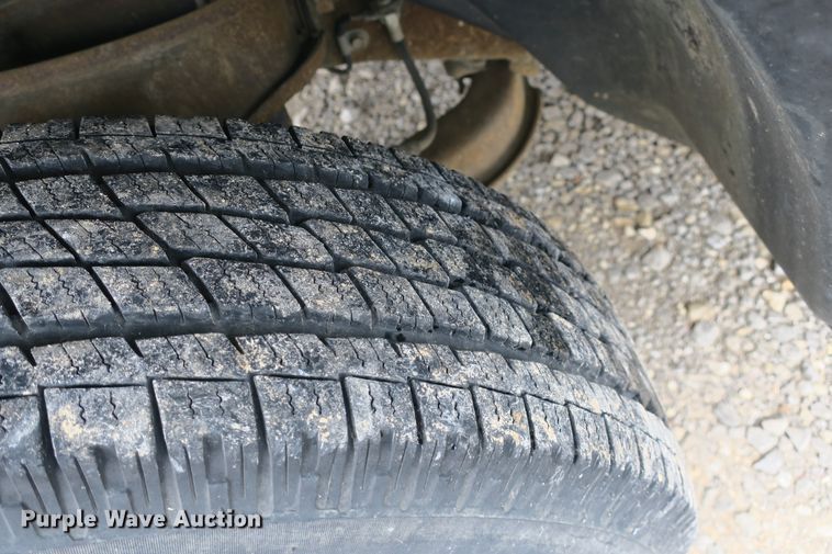 image for item DB10128 2000 Dodge Ram 1500 pickup truck