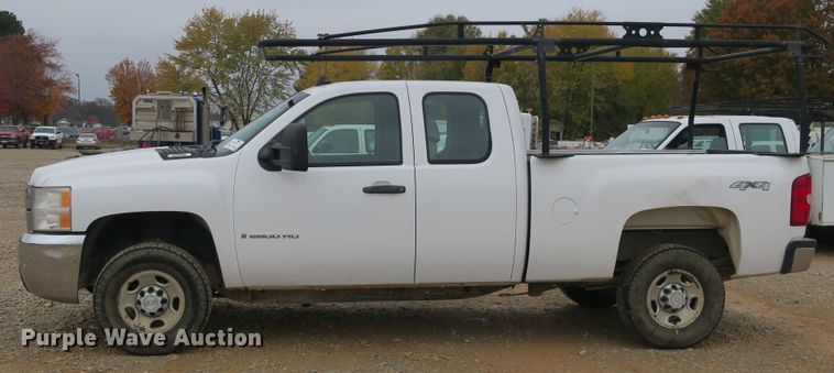 image for item DB10129 2008 Chevrolet Silverado 2500HD Ext. Cab pickup truck
