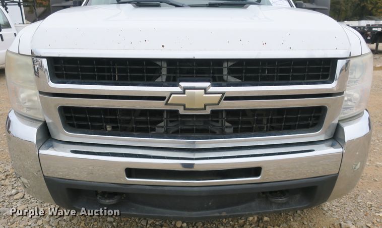 image for item DB10129 2008 Chevrolet Silverado 2500HD Ext. Cab pickup truck
