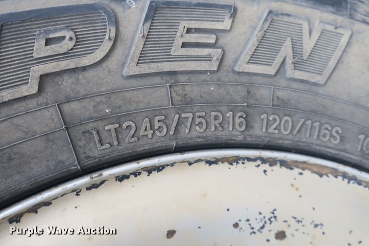 image for item DB10129 2008 Chevrolet Silverado 2500HD Ext. Cab pickup truck