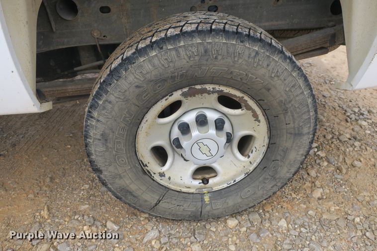 image for item DB10129 2008 Chevrolet Silverado 2500HD Ext. Cab pickup truck